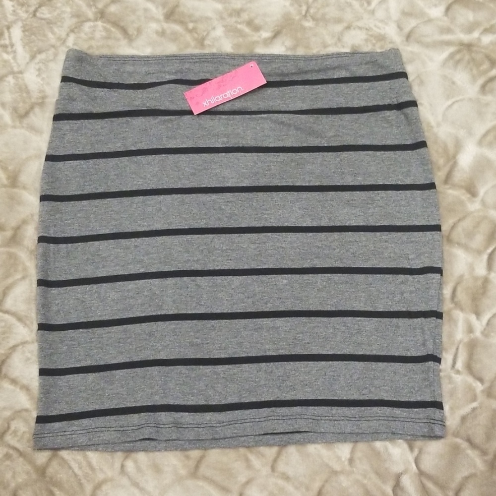 Gray & Black Striped Cotton/Spandex Skirt